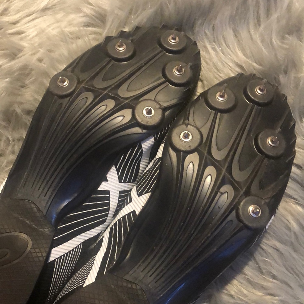 ASICS Track Spikes - Picture 2 of 4